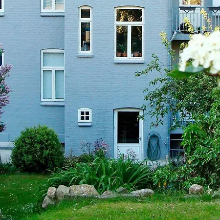 4 Person In S Nderborg *